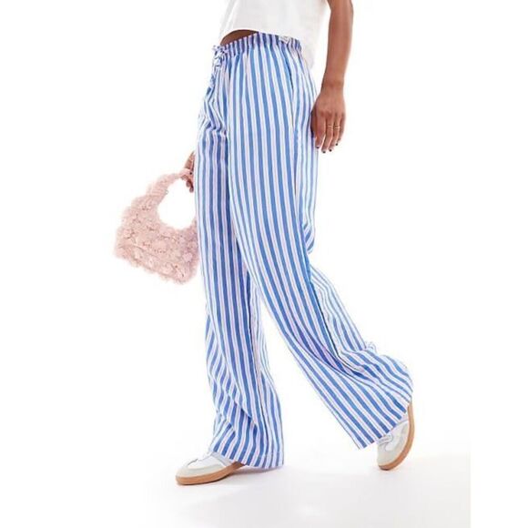Bershka tie waist wide leg linen look trousers in blue & pink stripe Size M - Picture 2 of 9
